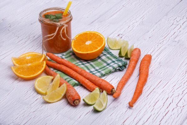 Mixed carrot and orange juices