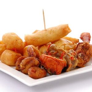 Small chops (2 Spring rolls + 2 Samosas)